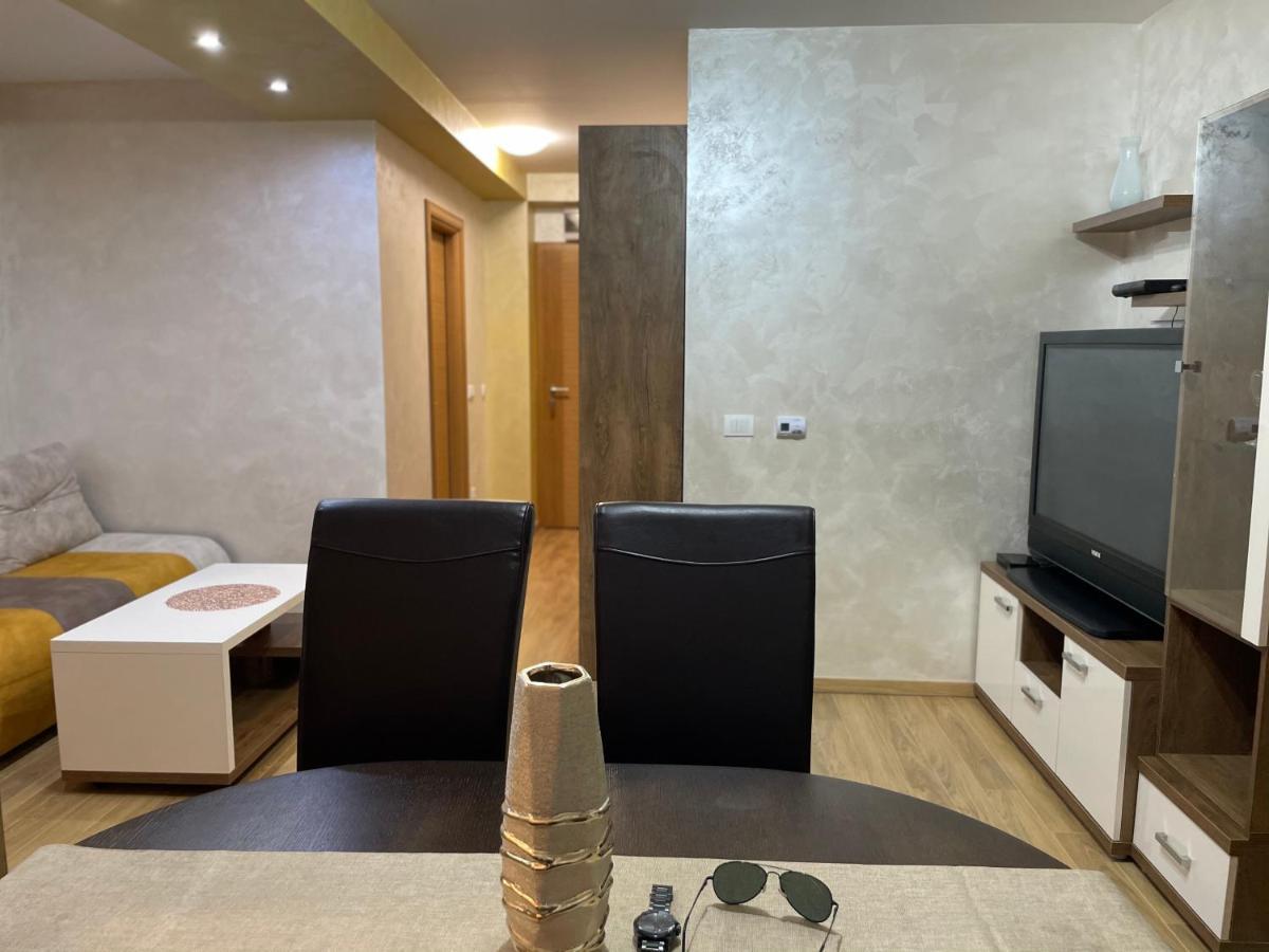 Gondola 10 Apartment *